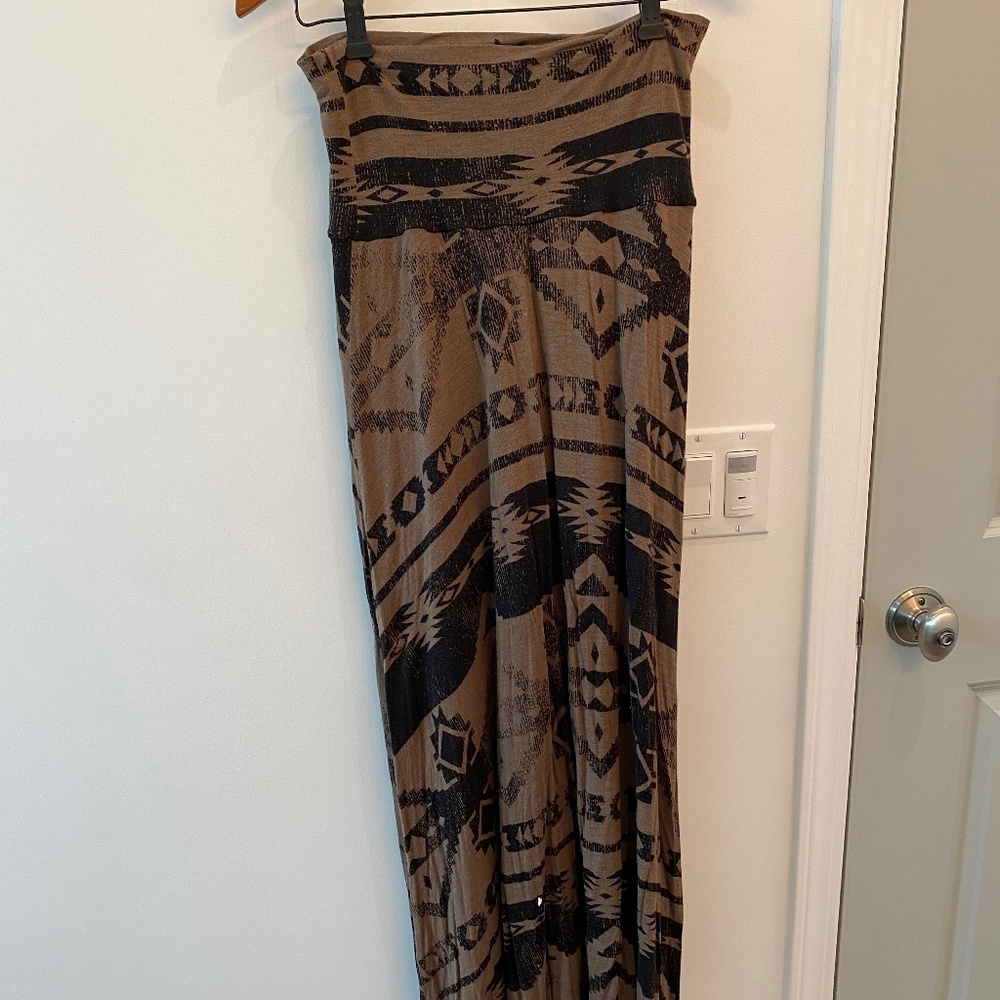 Long Skirt
